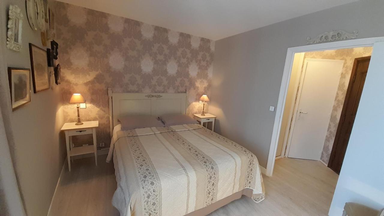B&B Manoir De La Fabregues エスタン エクステリア 写真