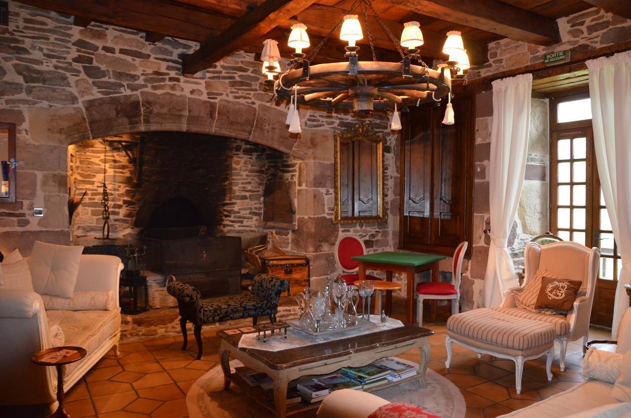B&B Manoir De La Fabregues エスタン エクステリア 写真