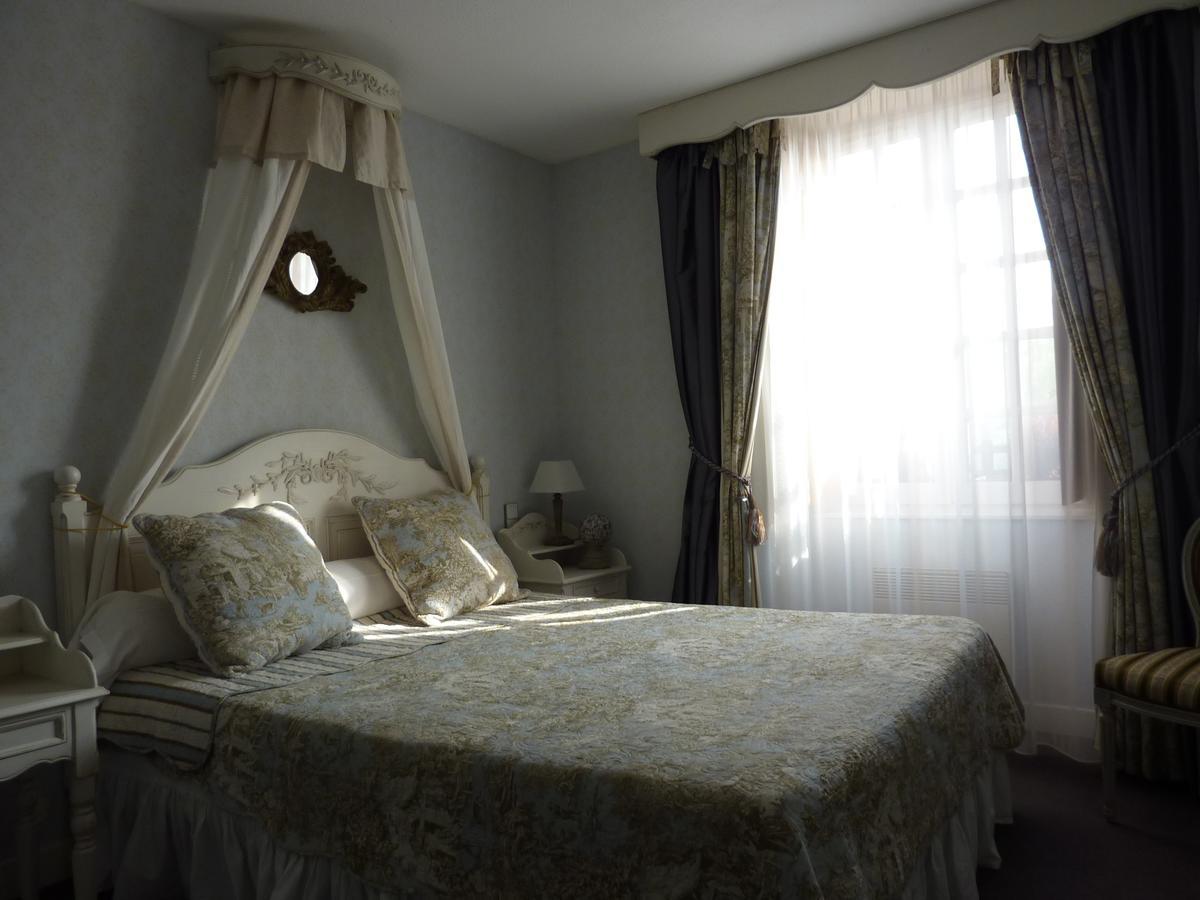 B&B Manoir De La Fabregues エスタン エクステリア 写真